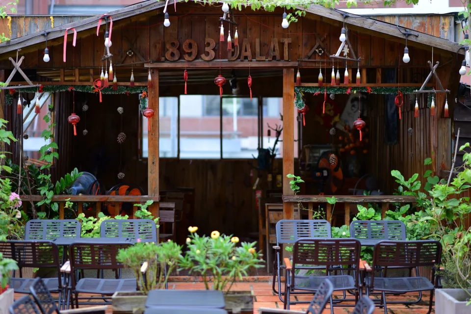 Phòng nghỉ tiện nghi, sạch sẽ mỗi ngày